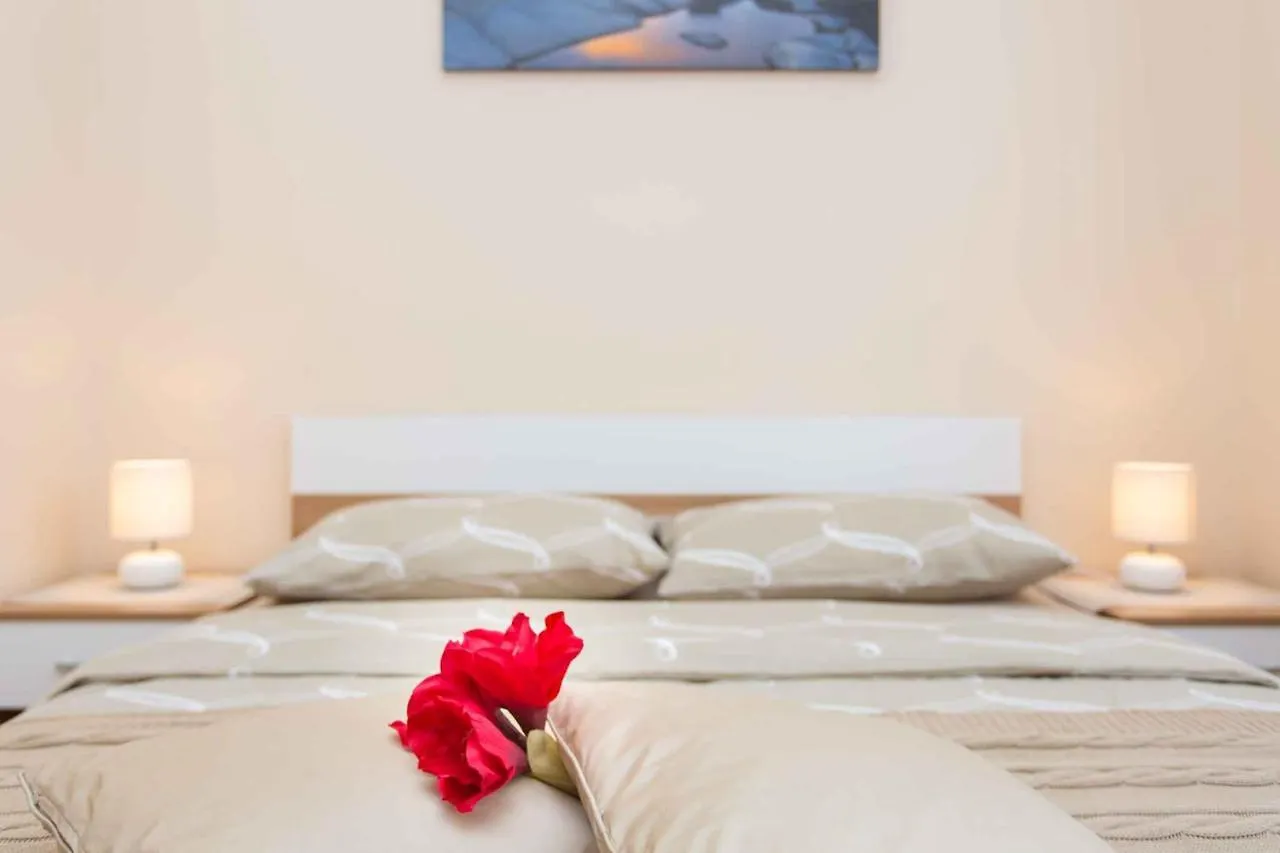 Apartment In Klimno/Insel Krk 12500  Klimno