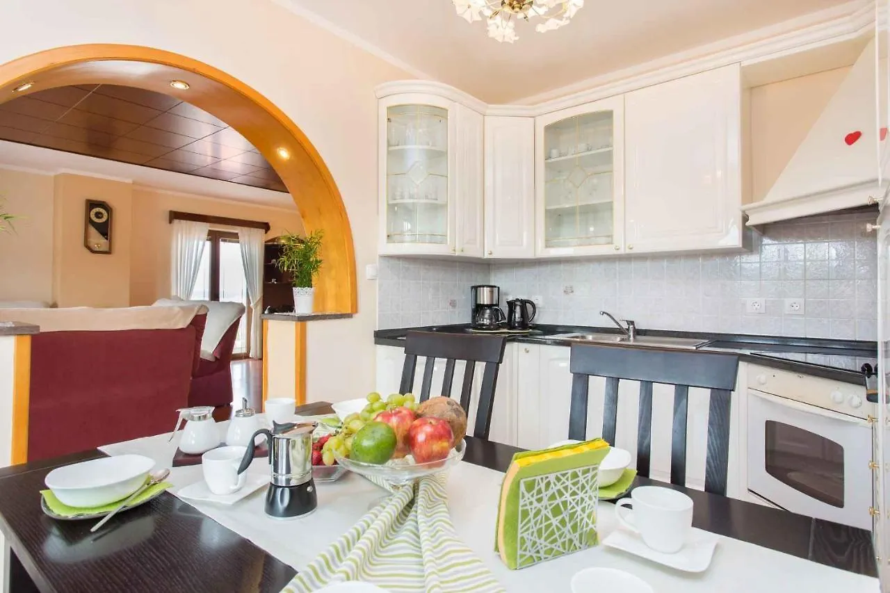 Apartment In Klimno/Insel Krk 12500 0*, Klimno Croatia