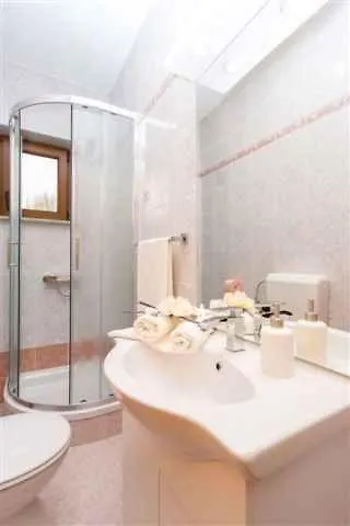 Apartment In Klimno/Insel Krk 12500  Klimno