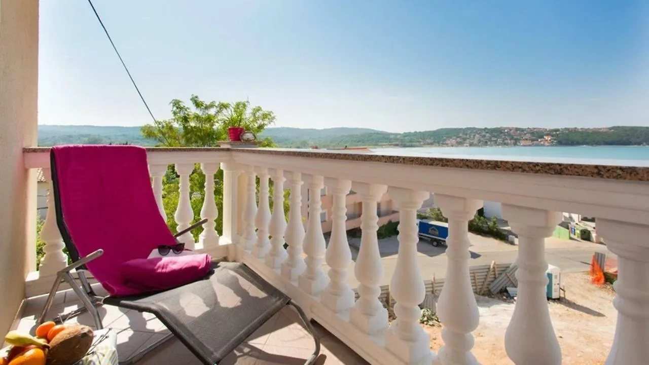 Apartment In Klimno/Insel Krk 12500